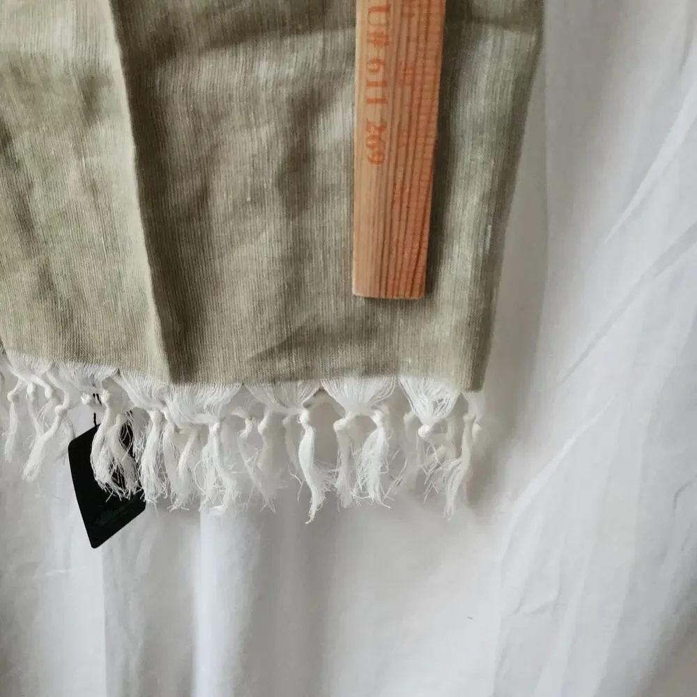 NWT $89 Saldarini 1882 Linen Viscose Knit Big Scarf Sage Green Fringed